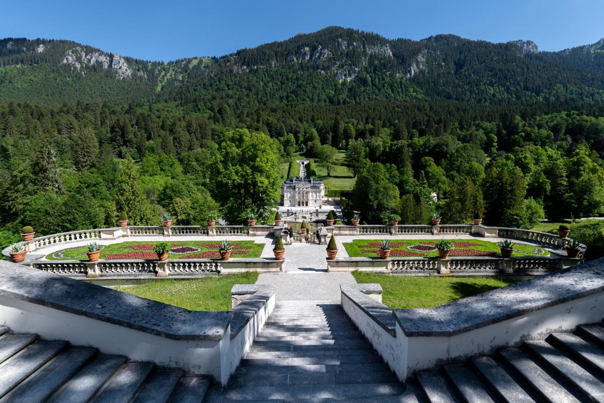 Hotel Krone Tirol Reutte Exteriör bild