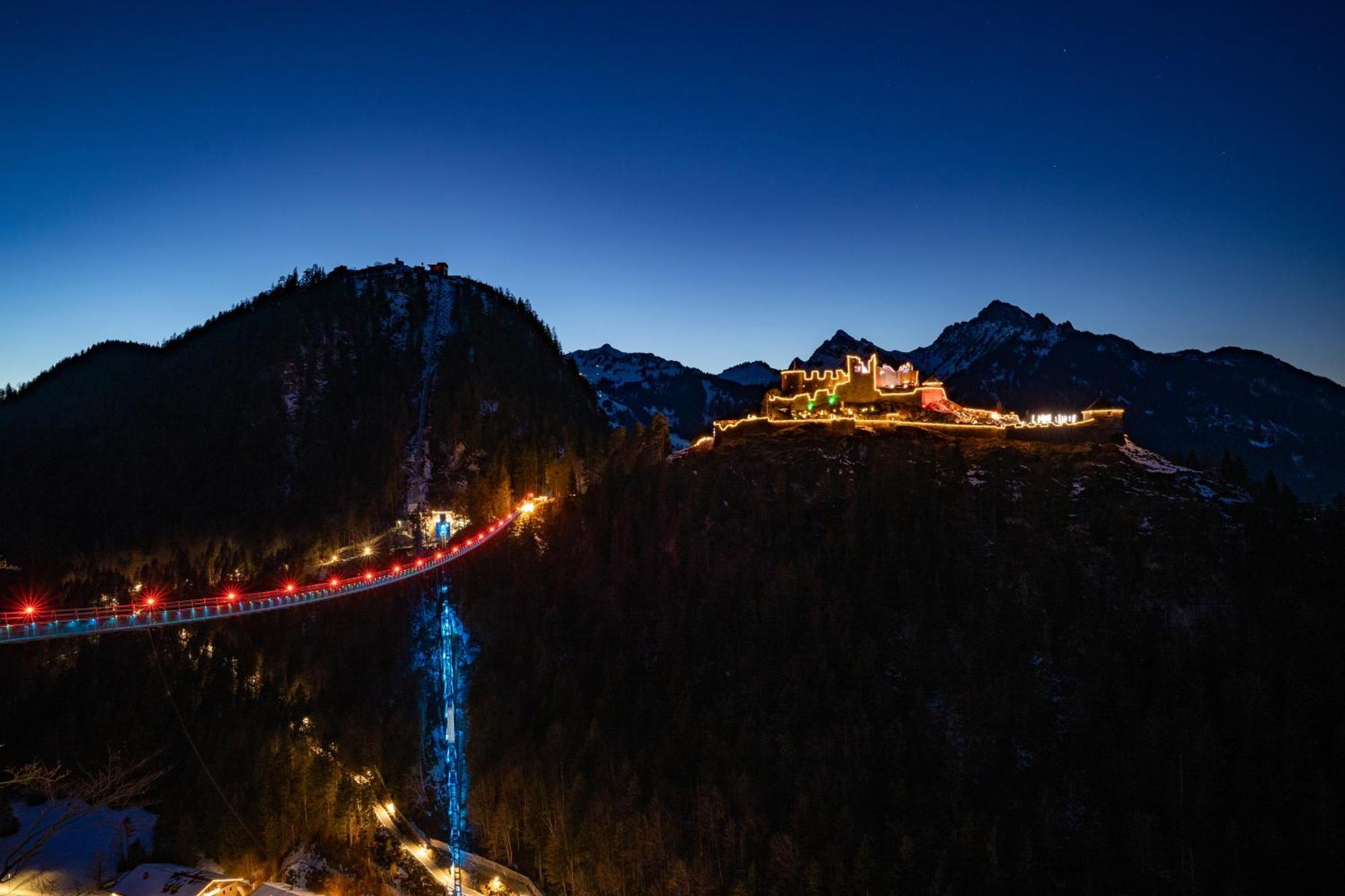 Hotel Krone Tirol Reutte Exteriör bild